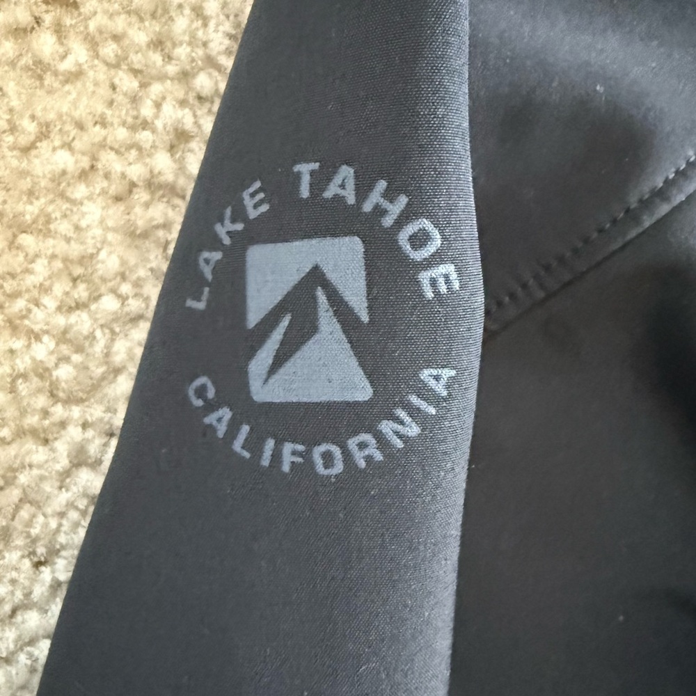 Lake Tahoe Snow Jacket - Picture 5 of 13